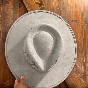 Cute Fedora Hat - in new condition